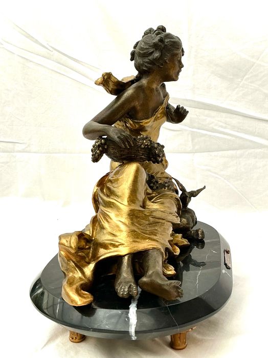 Escultura ”Vindima / Vendange”, escultor Auguste Moreau
