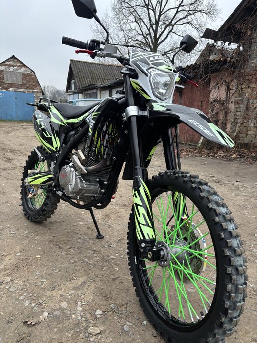 BES j11 продається мотоцикл ендуро
