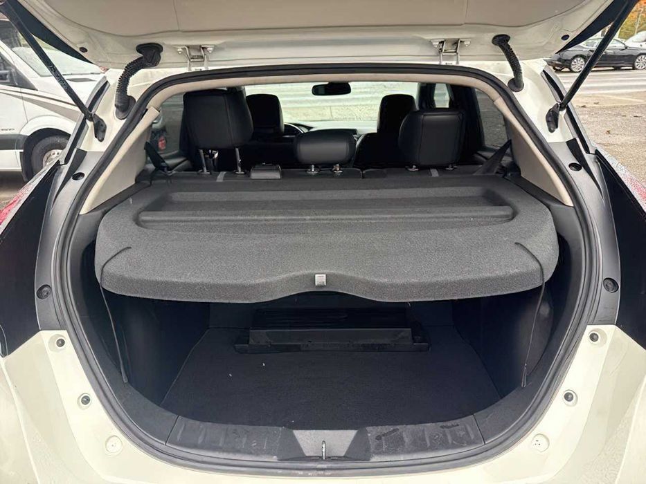 Nissan Leaf      2020