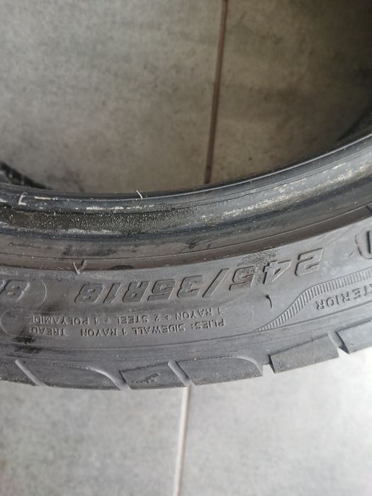 2 pneus 245 35 r18 RFT Goodyear