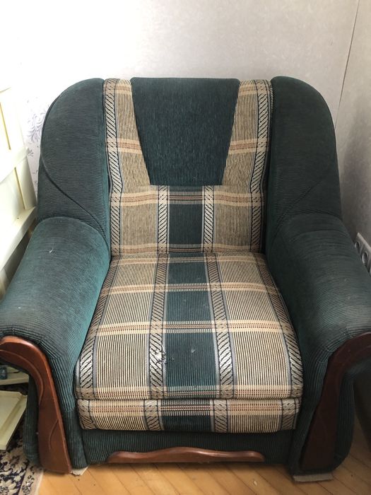 Крісло розкладне.