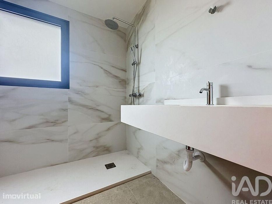 Apartamento T2 em Funchal (Santa Maria Maior) de 130,00 m2
