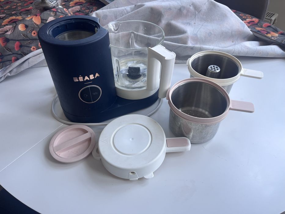 Беаба пароварка і блендер для прикорму