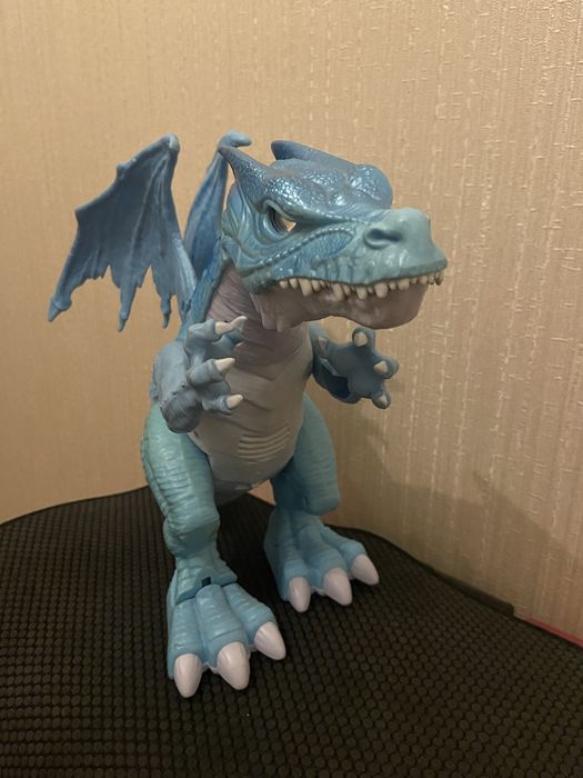 Іграшка “Дракон, що дихає вогнем” (світиться, видає звуки)