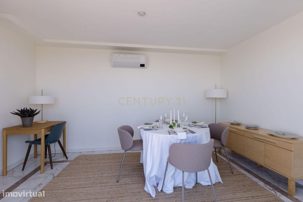 Penthouse com Vista Panorâmica sobre Lisboa e Monsanto | Campolide