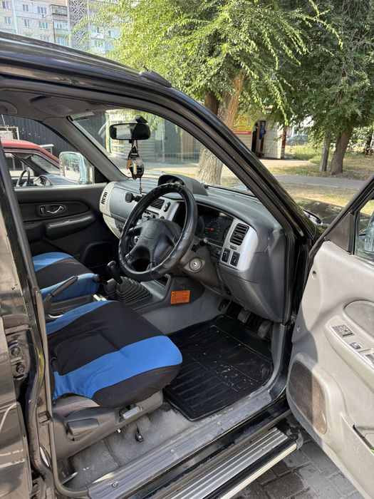 Mitsubishi L200 2005