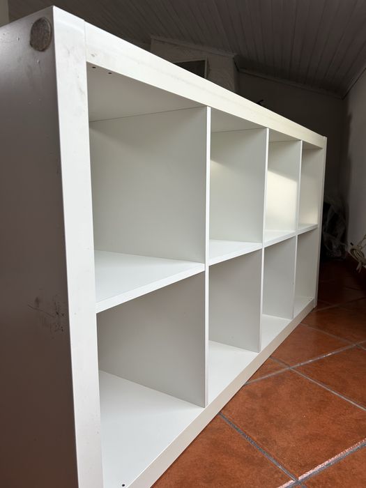Spacious Bookshelf64750800987521121