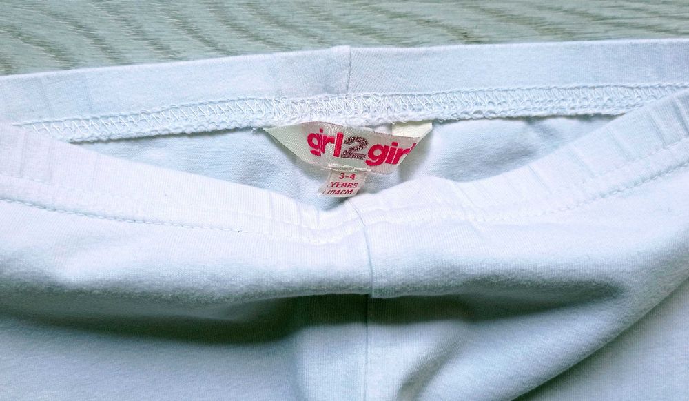 Дешево! Новый Комплект: майка + лосины / костюм