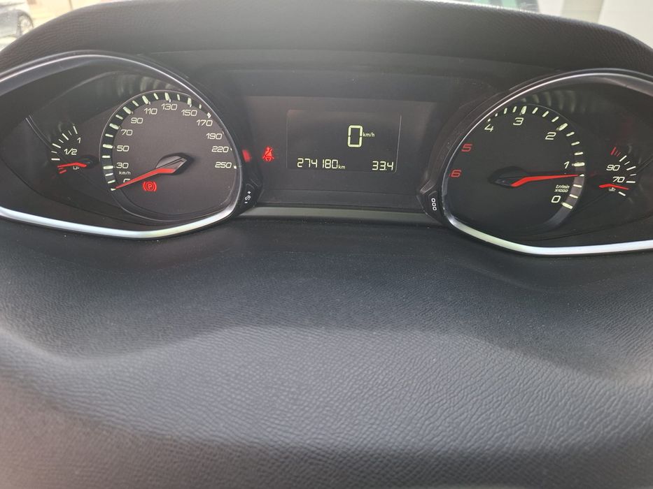 Peugeot 308 120cv