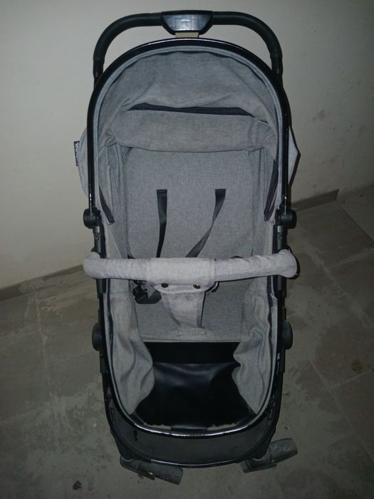 Продам коляску б/у