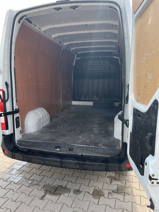 Wynajem, wypożyczalnia busa busów dostawczych 24/7 h.