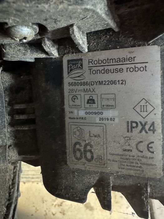 Robot koszący Nowa Bateria