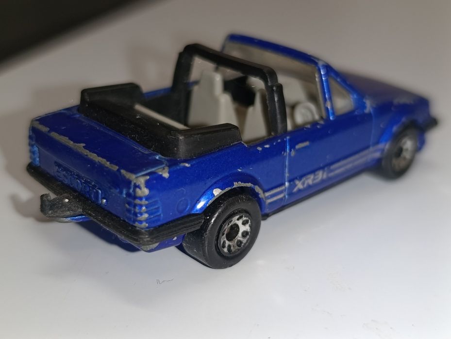 Miniatura Matchbox Ford Escort XR3i