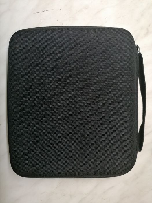 Senheiser - кейс для наушников, оригинал.