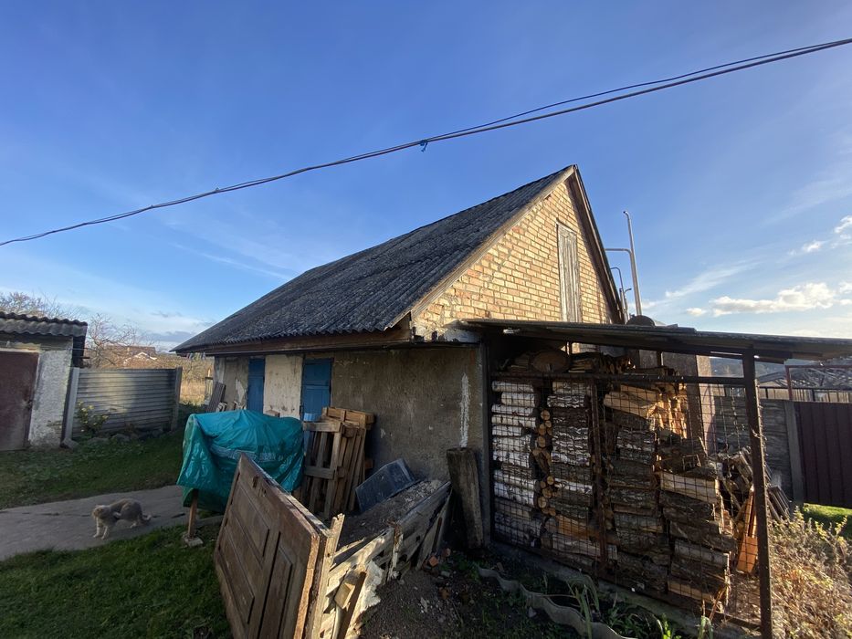 Будинок з газом, свіжий ремонт. Ділянка 40 соток!