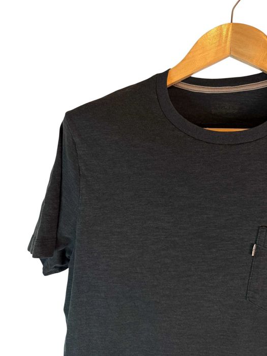 Koszulka Levis szara z logiem m