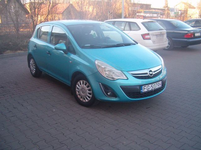 Opel Corsa Bezwypadkowy