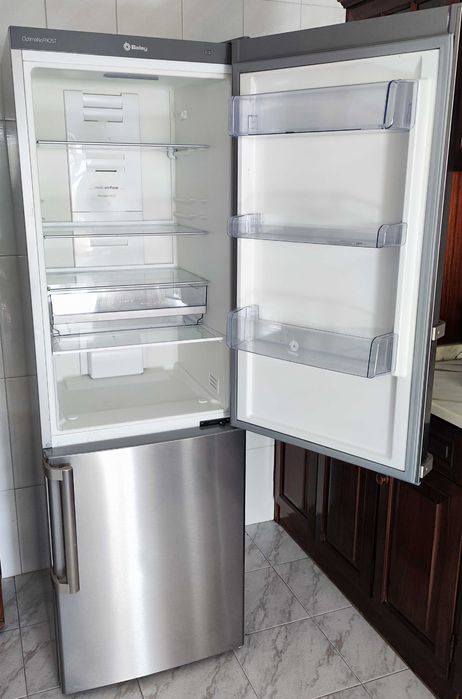 Frigorífico Combinado Balay 320L A++ Como Novo