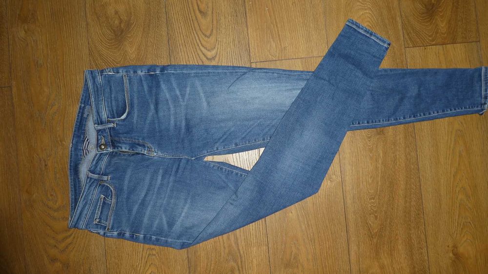 TOMMY HILFIGER jeans damskie  28/32 oryginalne