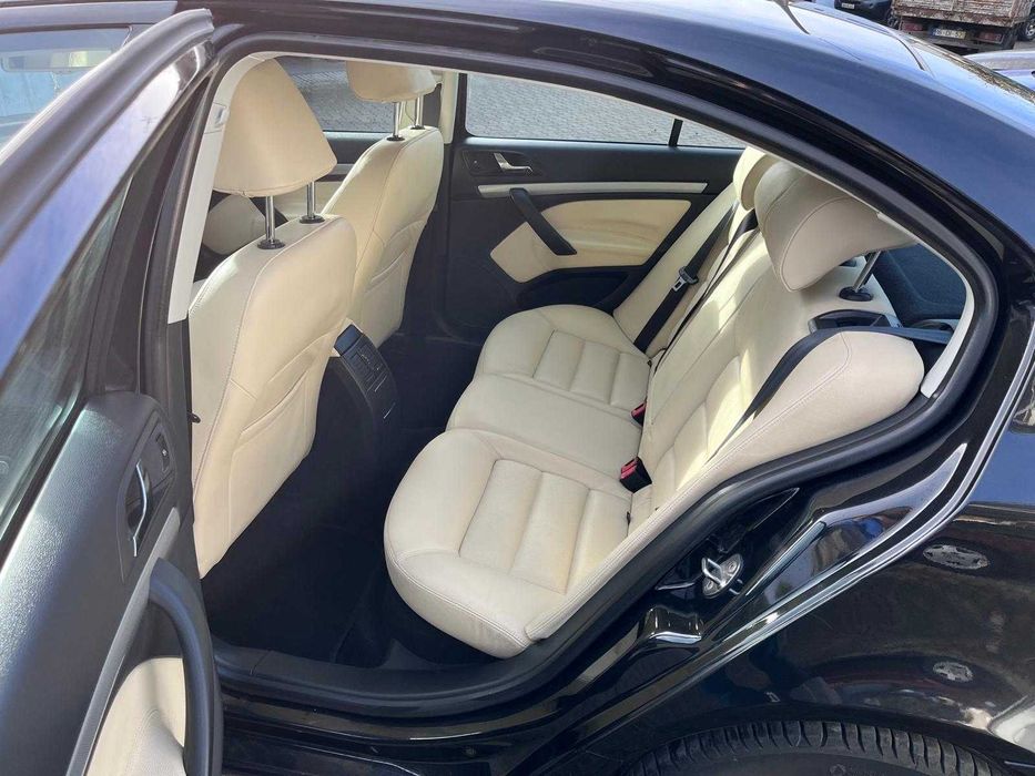 Škoda Octavia II 1.6 TDI 105 CV – 2011 – Económico e Fiável