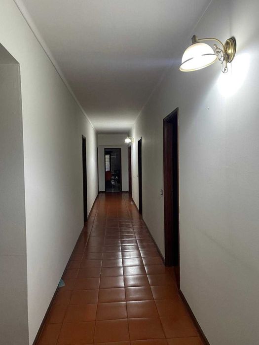 Apartamento T4 na Vila de Sátão