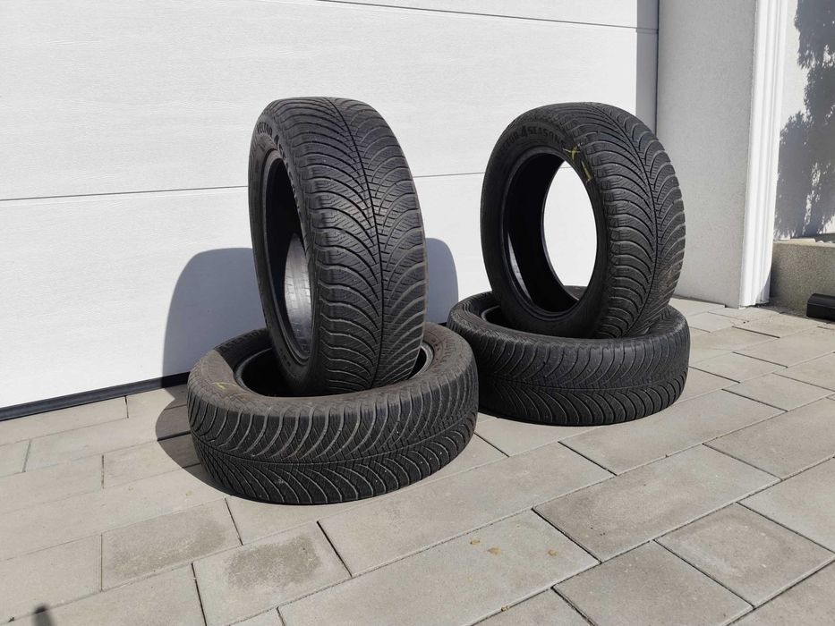 Opony 17" wielosezonowe