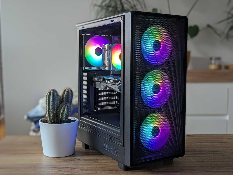 Komputer gamingowy i5 / GeForce GTX 1660 SUPER / 16GB DDR4 / 700GB Miejsca (SSD+HDD) / Windows 11 / ARGB