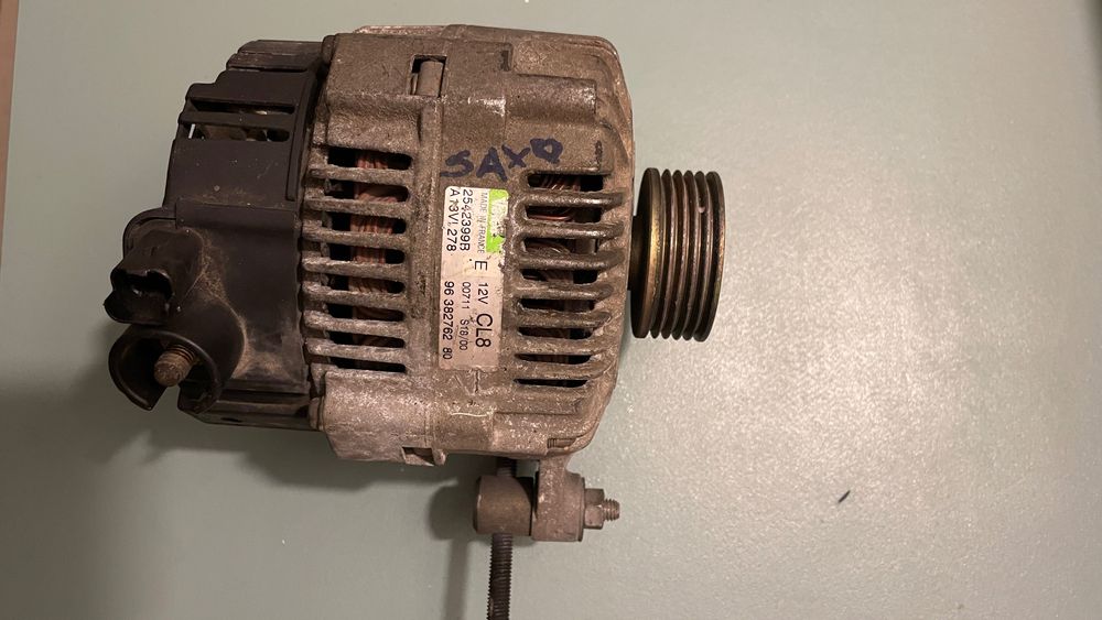 Alternador Citroën saxo gasolina