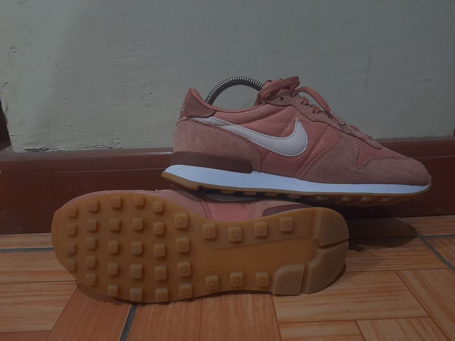 Оригинал Кроссовки женские Nike Internationalist, 38,5( 24,5 см)