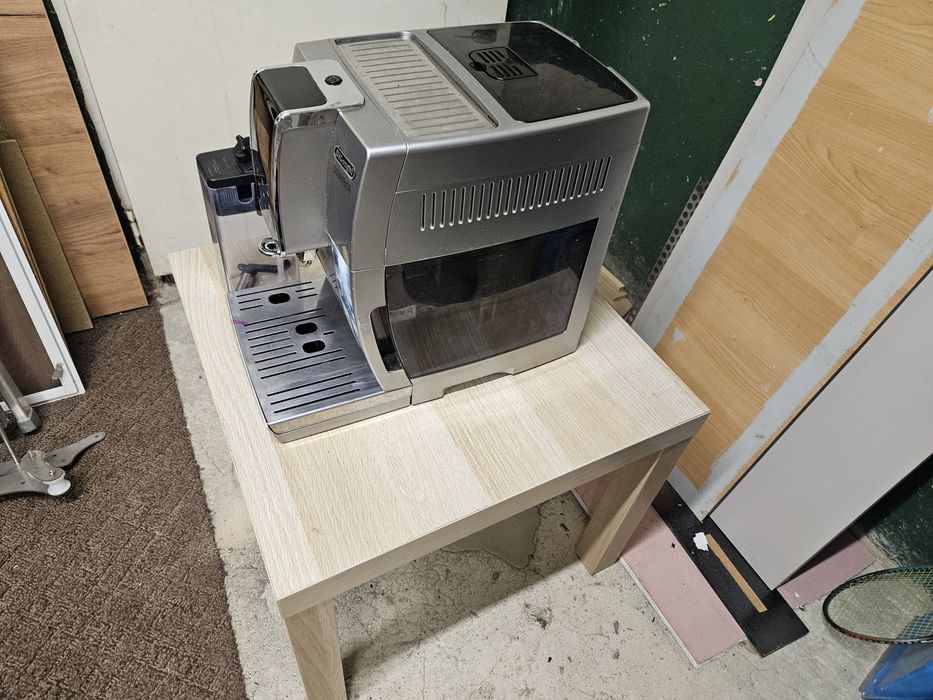 Ekspres ciśnieniowy Delonghi ECAM 350.75S