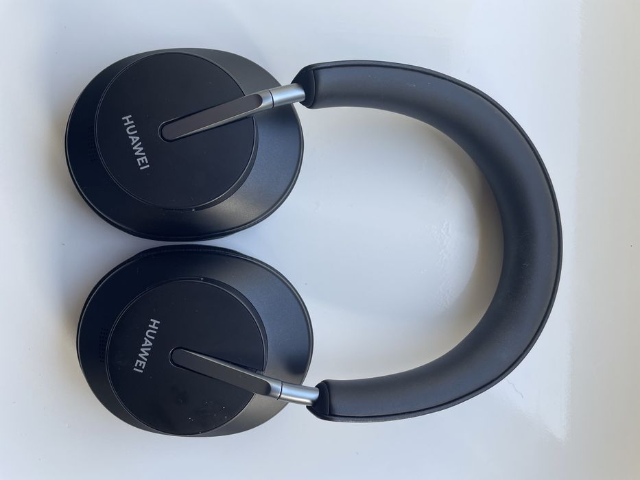 Huawei freebuds studio