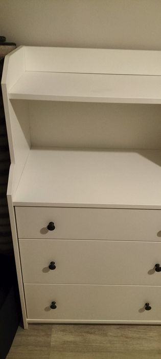 Móvel IKEA 3 gavetas  hauga ótimo estado