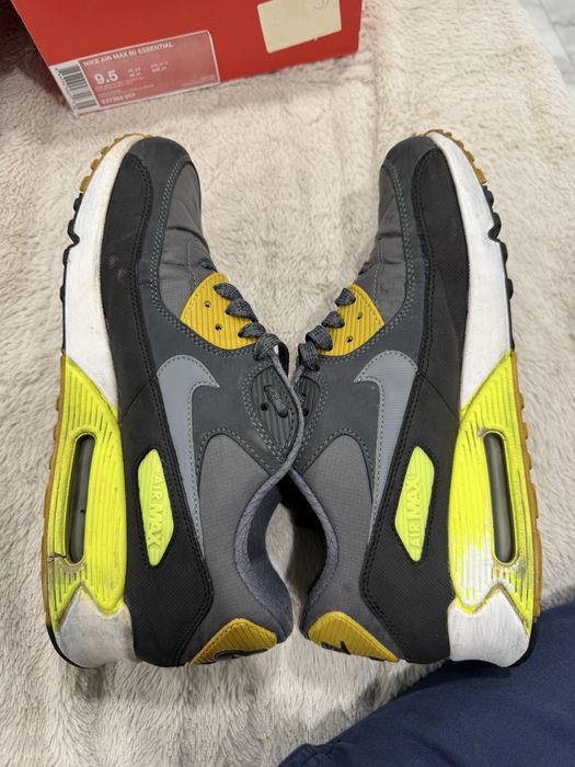 Nike Air Max 90 Essential