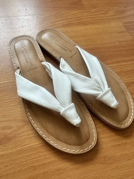 Шльопанці марк спенсер