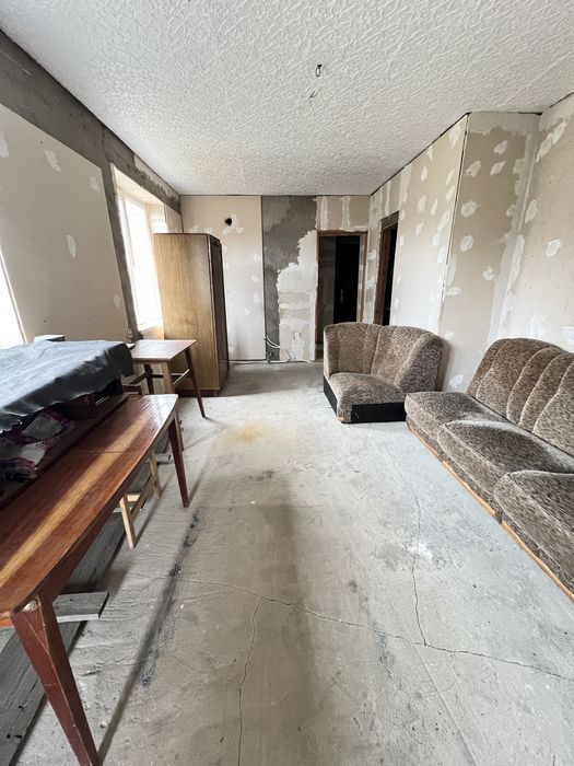 ПРОДАМ  гарний будинок  в с. ВЕРГУНИ з комунікаціями  22000$