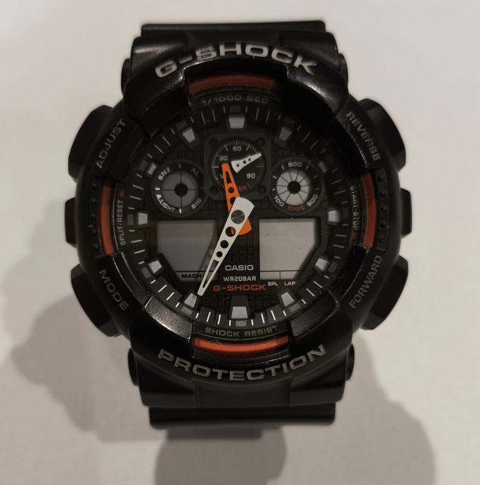 CASIO G-Shock GA-100