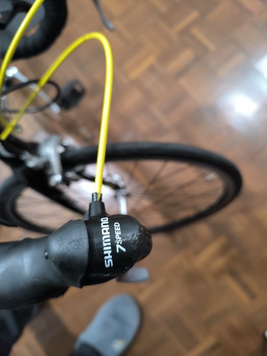 Bicicleta estrada specialized junior r24