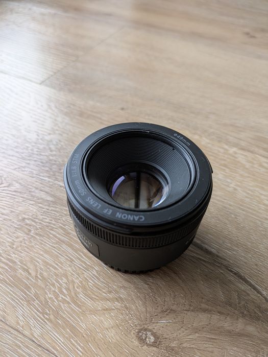 Kit Canon 200D com lente 18-55mm + Lentes 24mm f2.8 e 50mm F1.8