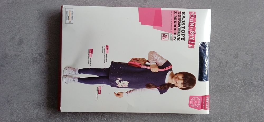 Nowe, rajstopy granatowe rozmiar 158 cm