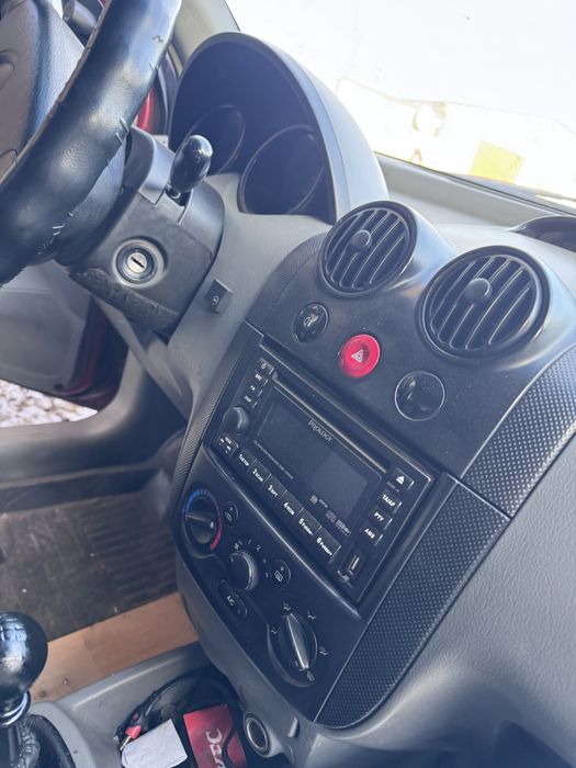 Шевролет Авео 2005 под ремонт двигателя