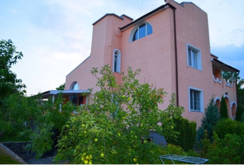 ПРОДАЖ сучасного 2-х поверхово котеджу.