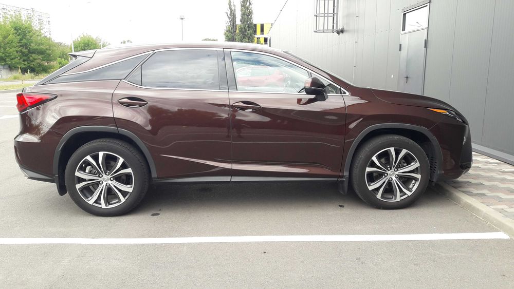 Lexus RX200t, первый владелец, официал