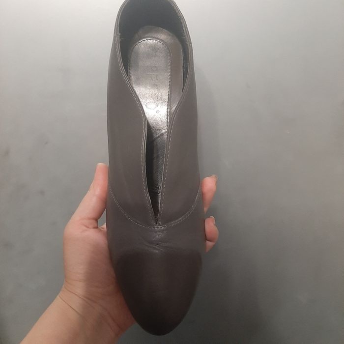 Туфлі шкіряні,виробницво португалія