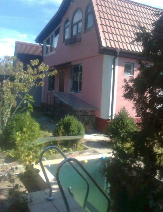 Продаж будинка с. БУДИЩЕ з виходом на р. Вільшанка