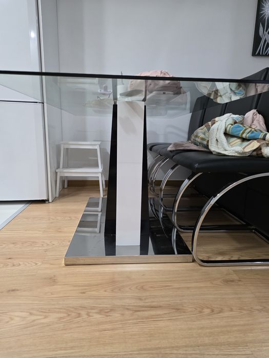 Mesa de jantar com 6 cadeiras