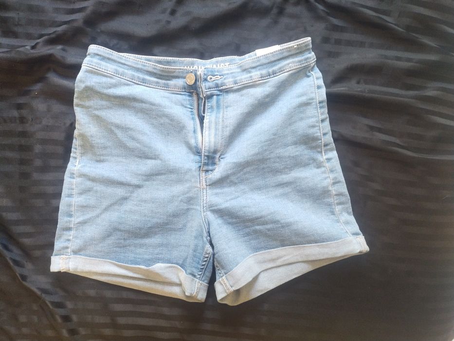 Продам нові джинсові шорти розмір S