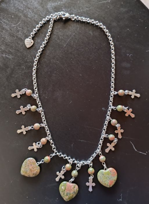 Gargantilha em aço inoxidável e pedras naturais