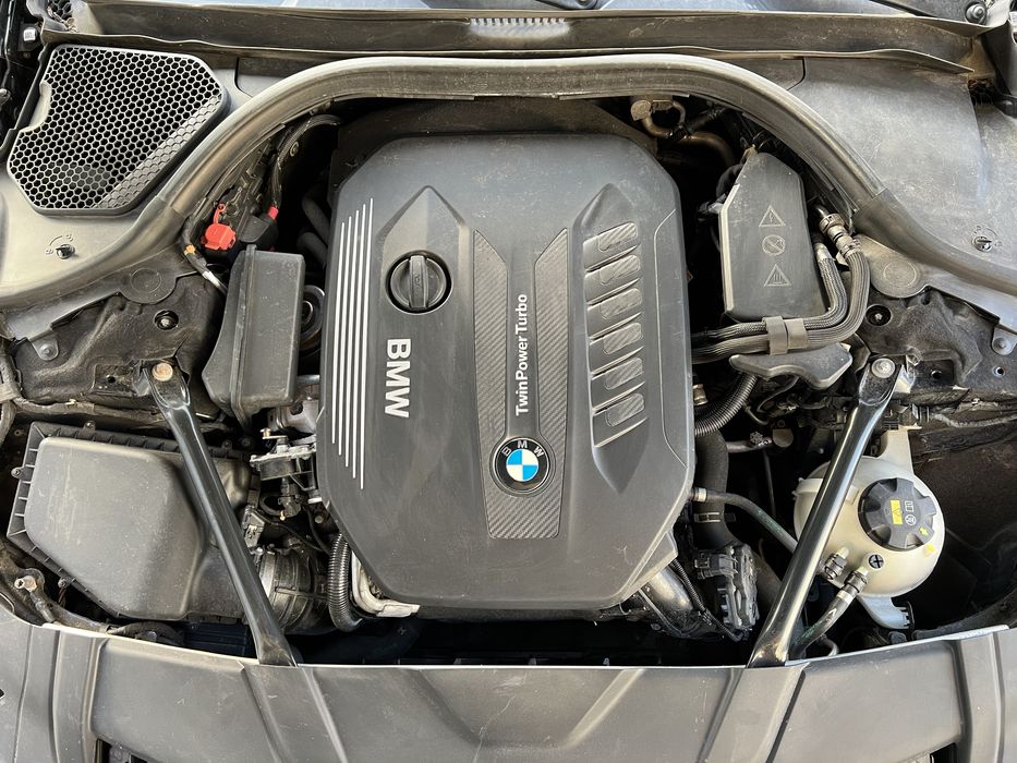 Патрубок BMW G11 G12 B57 радіатори форсунка датчик заслонка касета