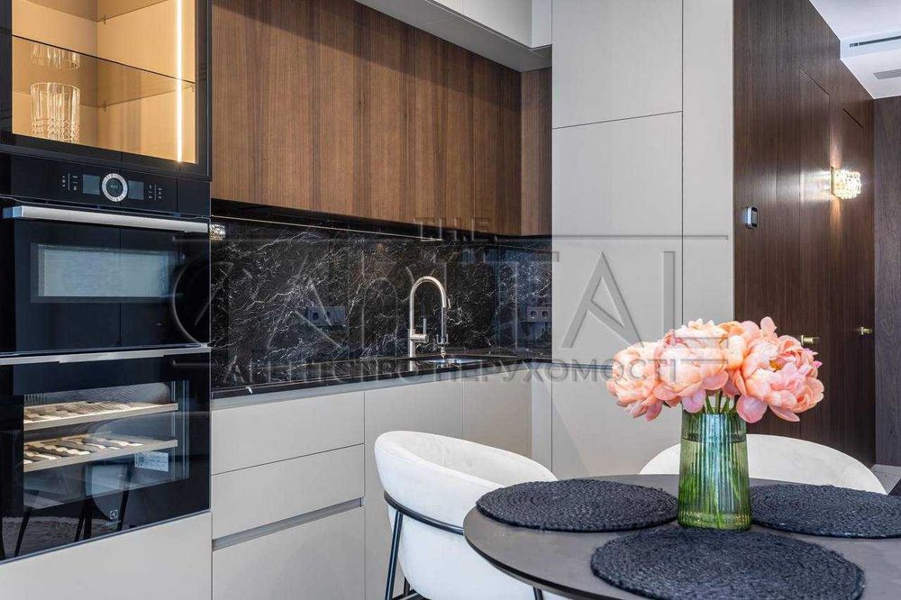 Продаж нової дизайнерської 3-к ЖК Taryan Towers Печерськ 94м2 Тераса Гардеробна