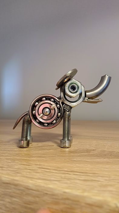 Słoń Słonik z metalu nakrętek metalowa figurka handmade